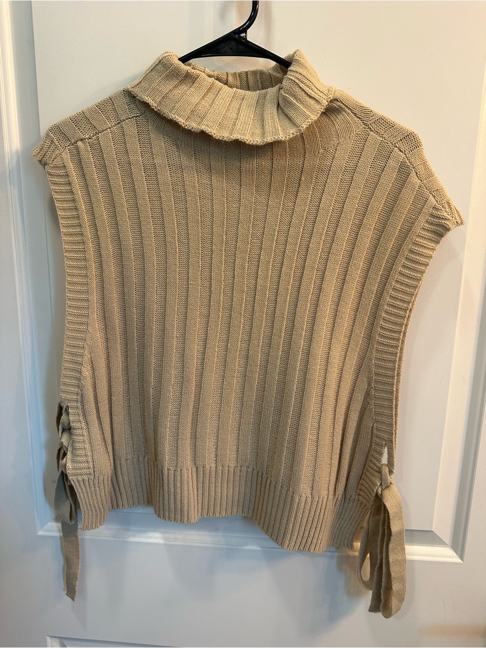 SHEIN Beige Ribbed Sleeveless Turtleneck Vest with Side Ties